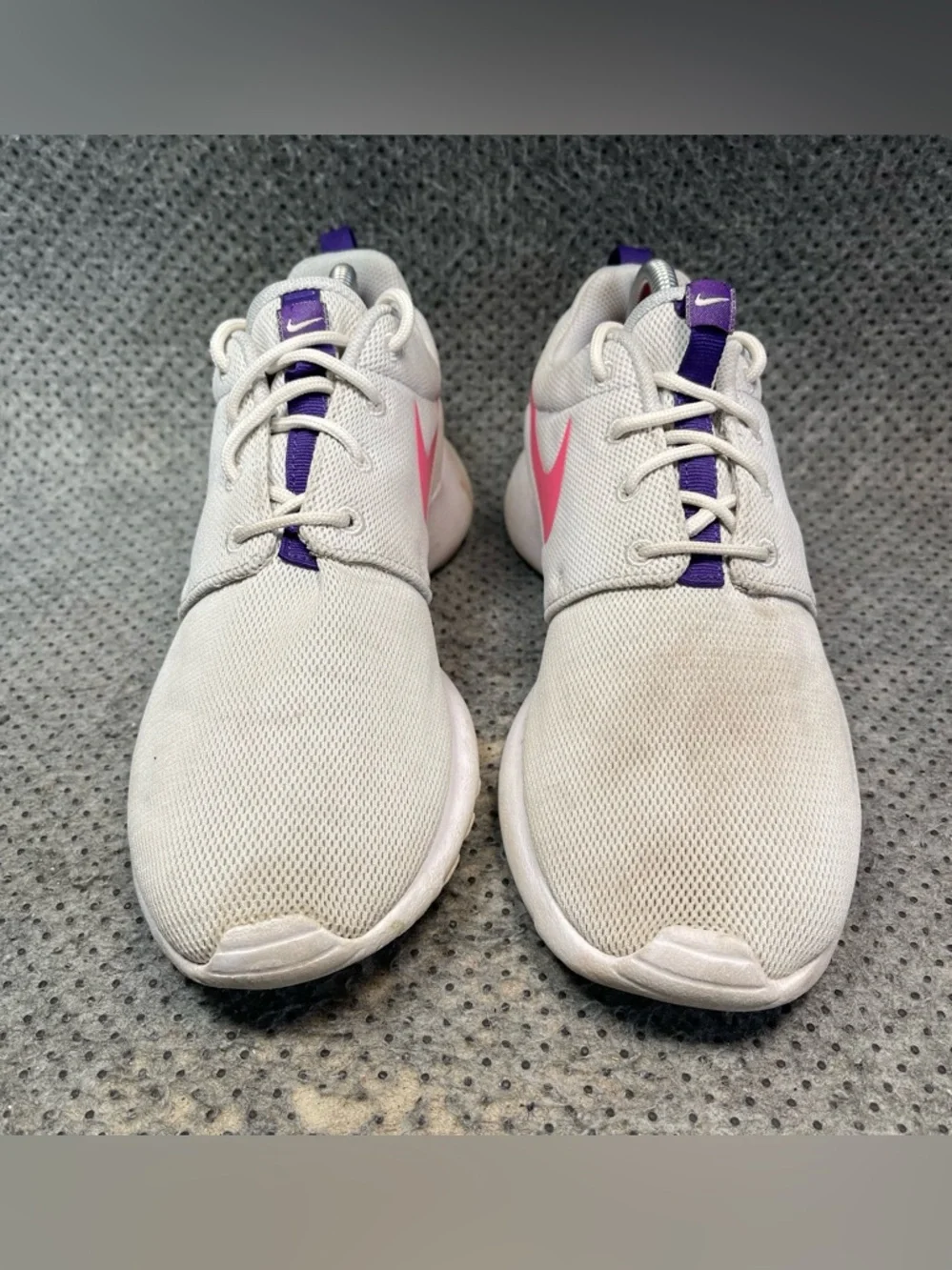 Nike Roshe One Running Shoes Size 10 Women’s